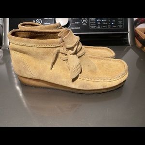 Clarks Wallabees Light Brown